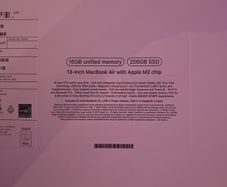 Macbook Air M2 13.6 inch