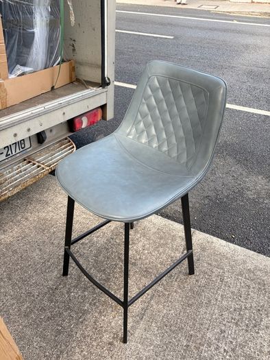 bar stool