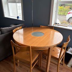 Kitchen table