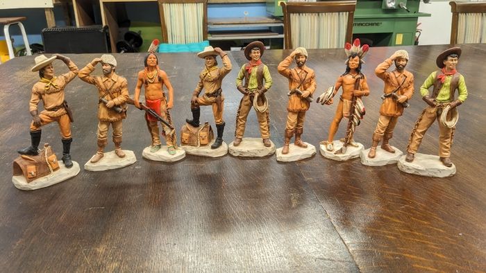 Vintage Castagna " Wild West Series" Figurines