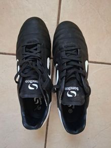 Sondico football boots - Size UK 5.5