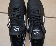 Sondico football boots - Size UK 5.5