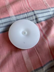 Magnet motive sensor light
