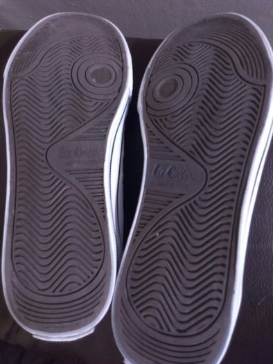 Lee Cooper Shoes, size EU-33, UK-1