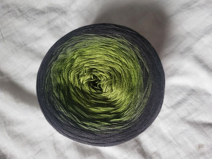 Hobbii Sultan Shadow Cotton cake yarn 200g NEW gradient