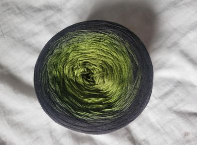 Hobbii Sultan Shadow Cotton cake yarn 200g NEW gradient