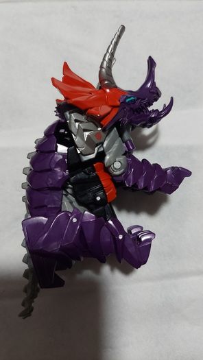 Transformer / toy / dinosaur