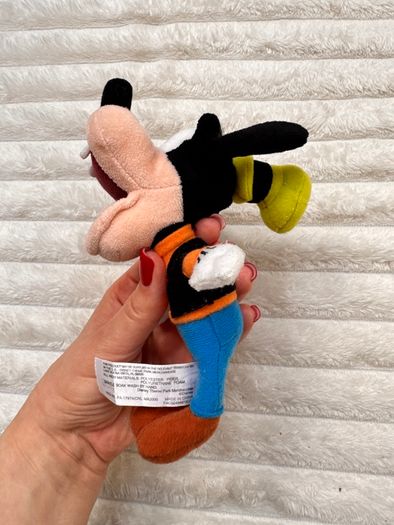 Disney Parks Store Goofy Plush Approx. 15 cm. opened mouth Used Please see photos
