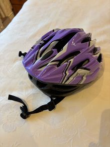 Cycling helmet