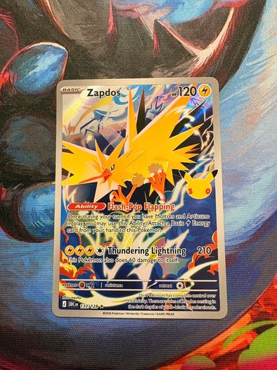 30th Celebrations zapdos 133/128