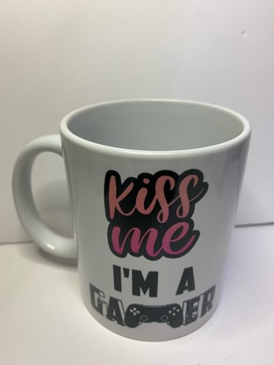 Personalise / customise your mugs in any design. Ideal for mother's Day, birthdays gifts
