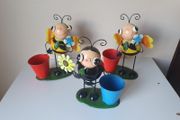 Bee ornaments on springs - 2 euro each