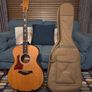 Taylor 114e Left hand Acoustic Image 2