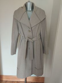 Calvin Klein beige woolen ladies midi length coat size UK16 EU44 Perfect condition
