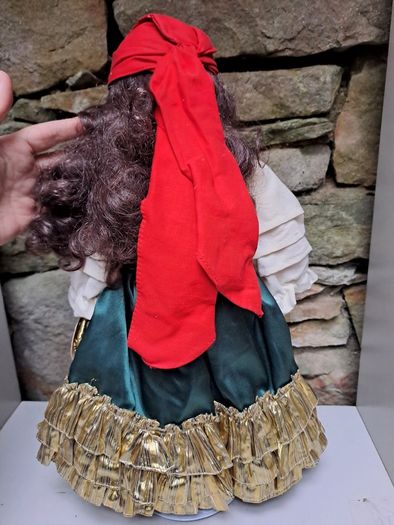 Leonardo Porcelain Doll Gypsy Rose