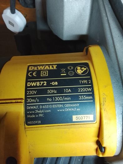 dewalt 240v steel cutting mitre saw with blade 12inch
