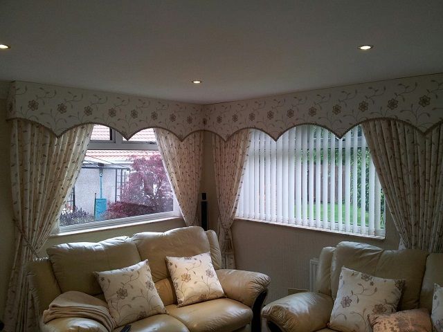 curtain  phelmet box