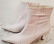 Ladies ankle real leather boots Roberto Gonzalez white size 36 uk 3.5
