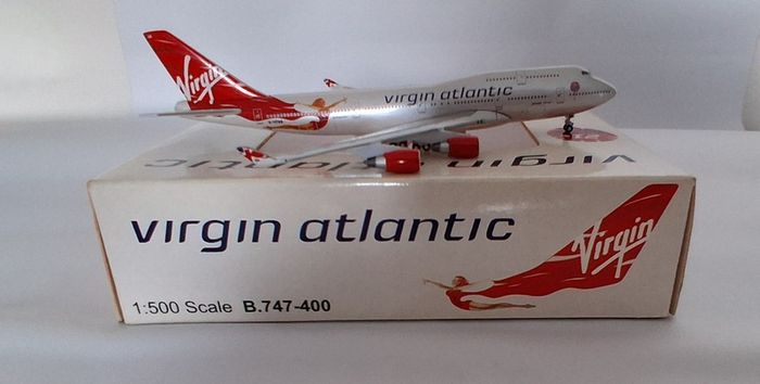 1:500 Virgin Atlantic Boeing 747-400 Lady Penelope G-VFAB