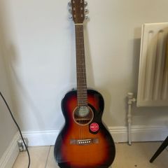 Fender acoustic parlor guitar