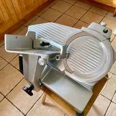 Meat Slicer (Commercial)