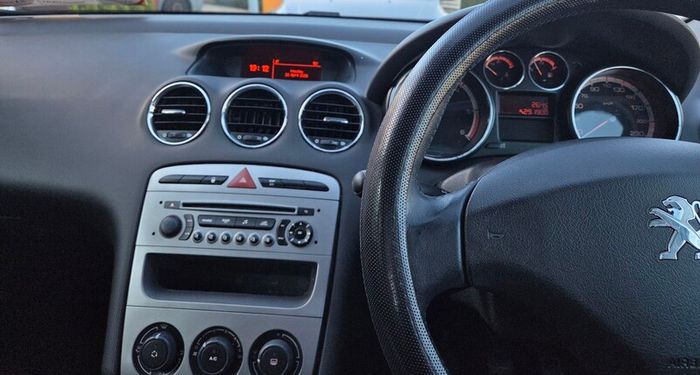 2013 Peugeot 308