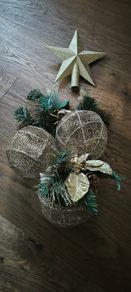 Christmas tree decorations and Tree Topper