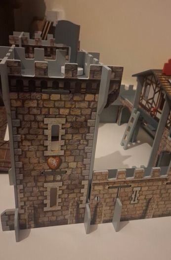 Wooden Castle