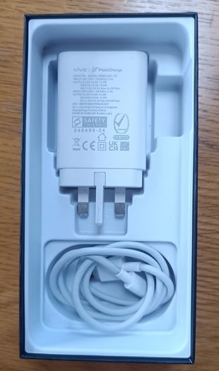 Vivo V50 12gb/512gb