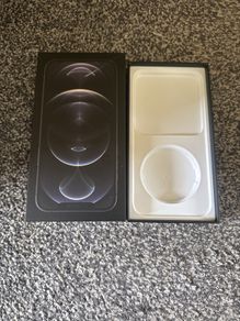 iPhone 12 Pro Max box