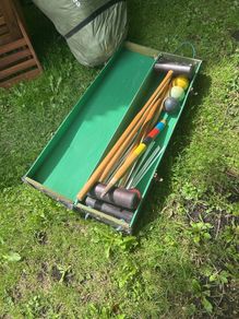 Full croquet set