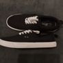 Canvas Shoes .. Size: 7 UK Image 8