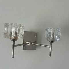 X2 small wall lights x1 ceiling light