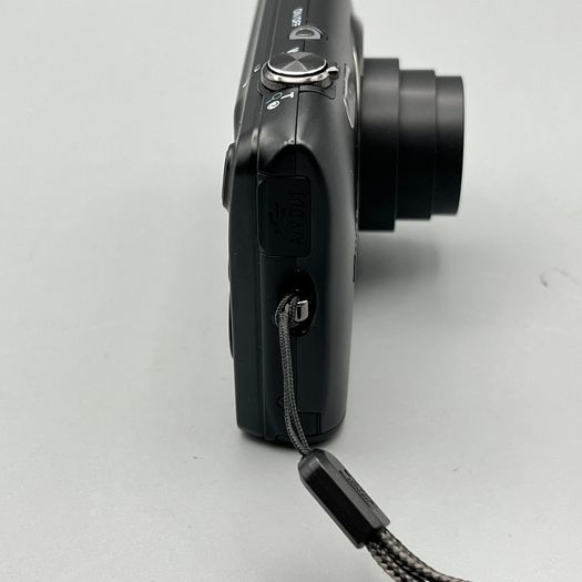 Nikon Coolpix S3500 20.1MP Digital Camera Black Tested - Full Kit
