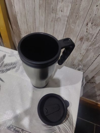 travel mug