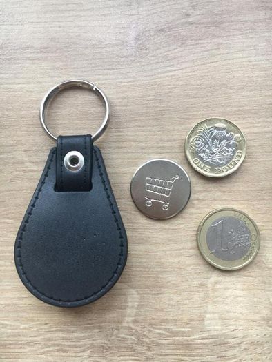 Brand new synthetic leather Isuzu key ring with shopping trolley token/coin