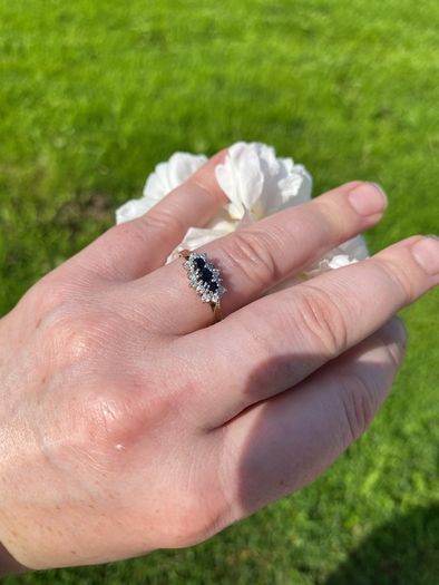 Vintage ladies 9ct gold  dress ring