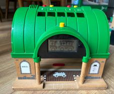 Brio Central Station with sounds and info display