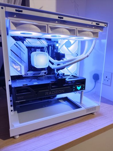 Gaming PC | Ryzen 5 7600x | RX 9070 16GB