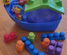 Winnie the pooh mega blocks