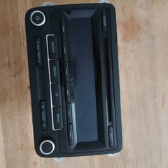 2011 vw caddy radio