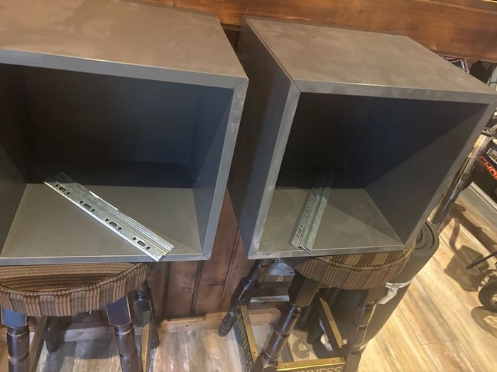 ikea shelves x2