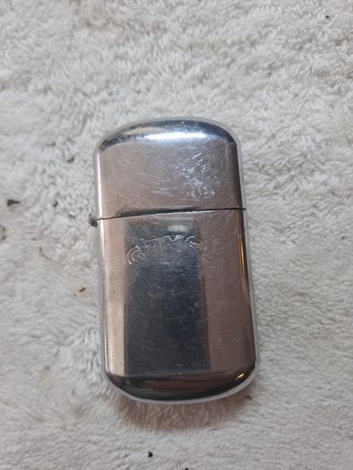 Vintage Camel fliptop petrol lighter