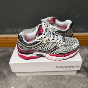 Saucony Pro Grid Omni 9