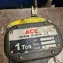 Chain hoist Image 2