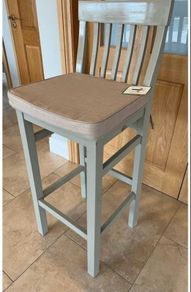 Kitchen bar stool