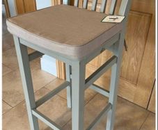 Kitchen bar stool