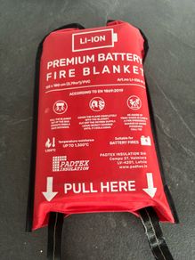 Li Ion Battery Fire Blanket