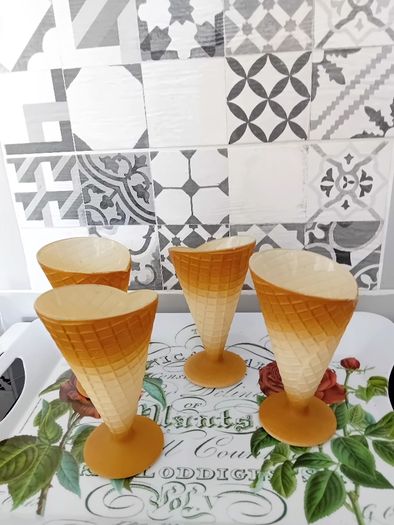Vintage Sundae glasses
