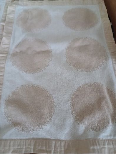 Table runner and table mats